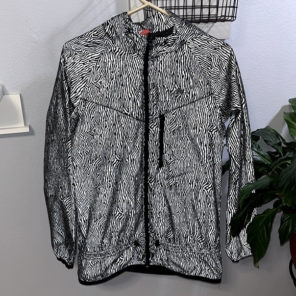 Nike Jackets & Blazers - Nike reflective jacket